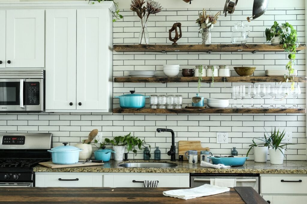 brown-wooden-shelf